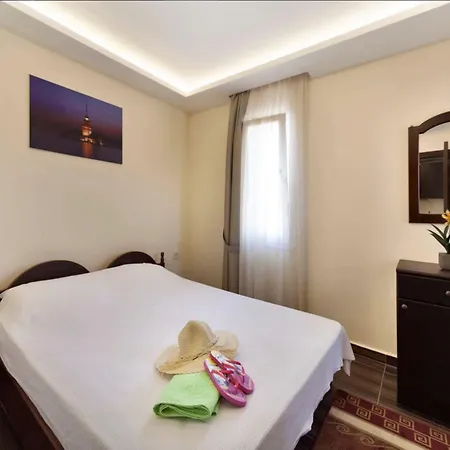 Hotel de apartamente Golden Age