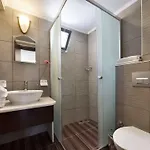 Golden Age Aparthotel *