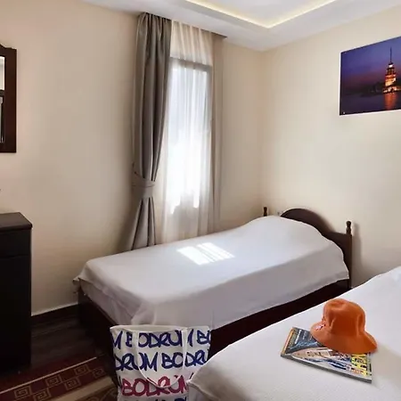 Golden Age Apartahotel